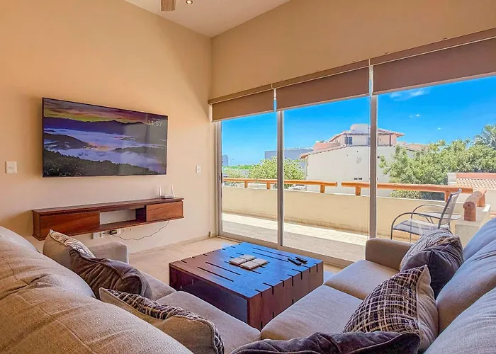Apartment With Private Terrace, Pool & Gym Access Cabo San Lucas