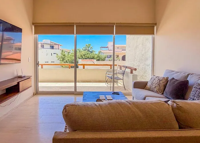 With Private Terrace, Pool & Gym Access *