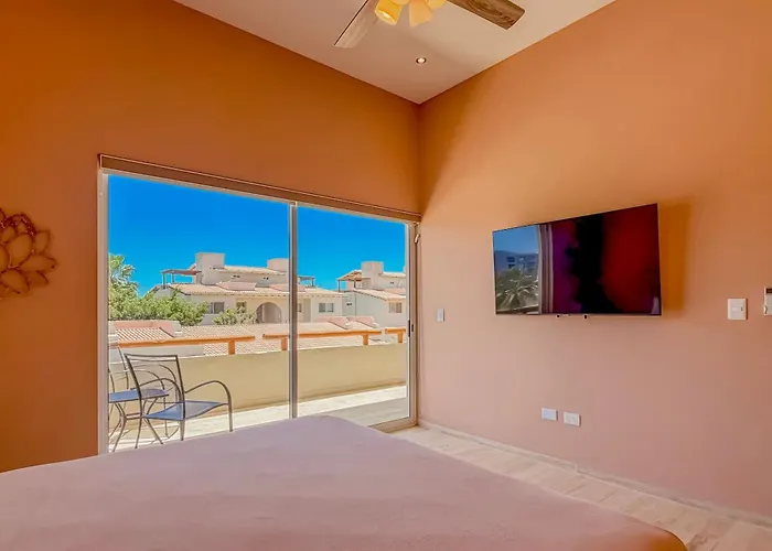 With Private Terrace, Pool & Gym Access Cabo San Lucas