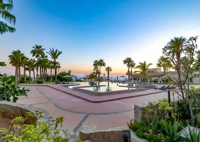 With Private Terrace, Pool & Gym Access Apartment Cabo San Lucas